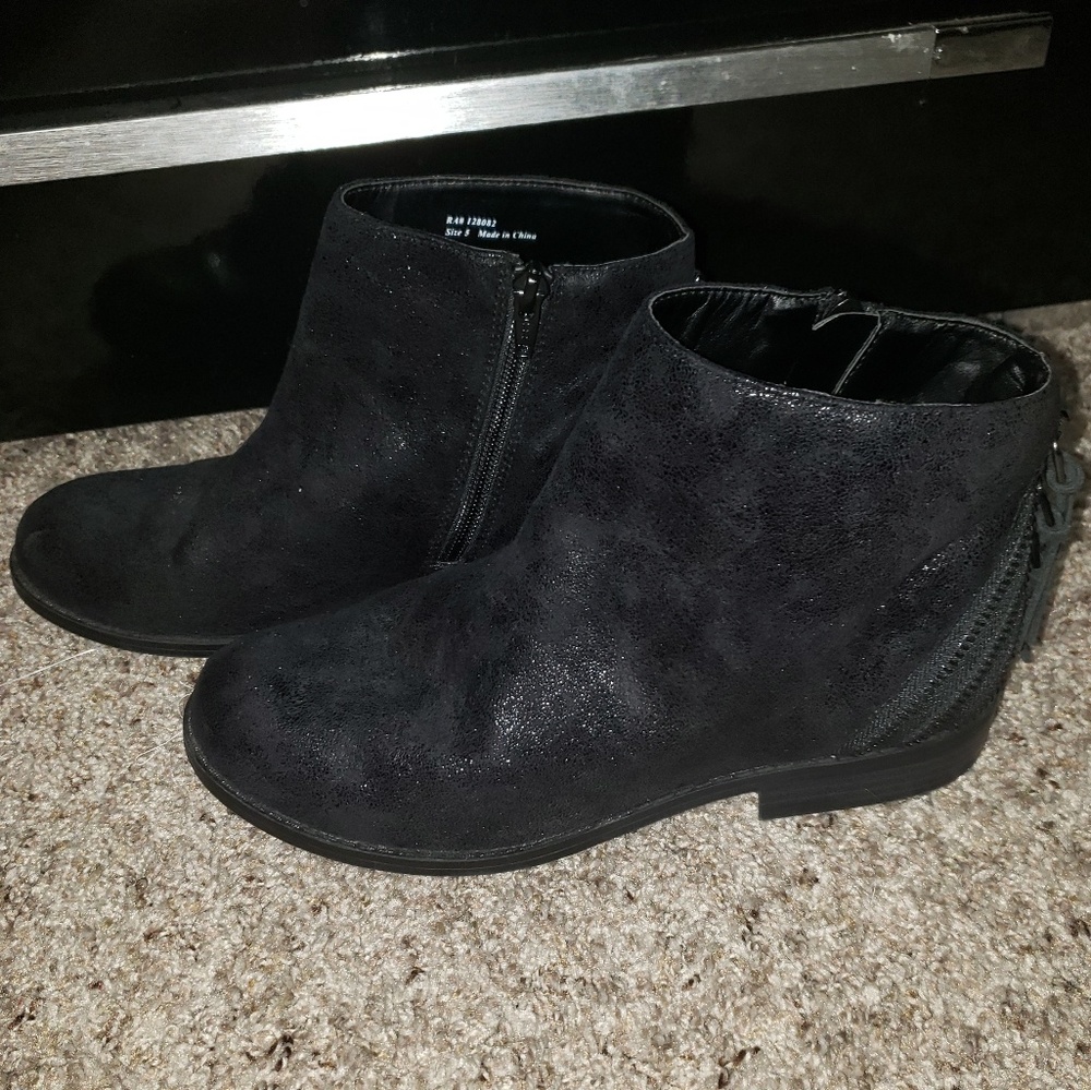 Dolce Vita Zipper Booties